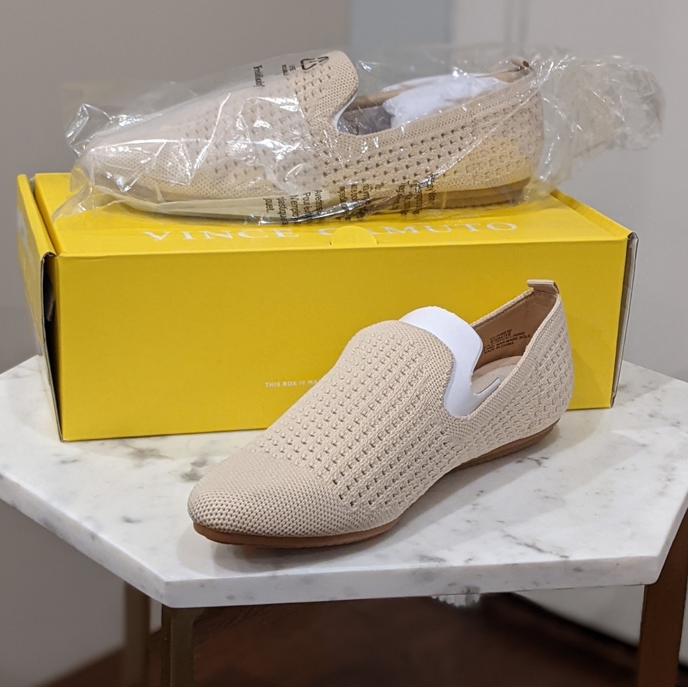 Vince Camuto Fabeau Woven Knit Flats size 8.5